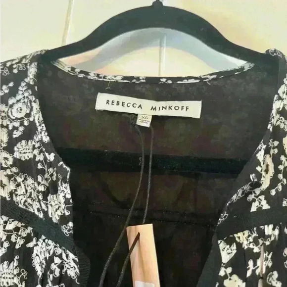 REBECCA MINKOFF QUNN TOP SIZE XS - Picture 4 of 5